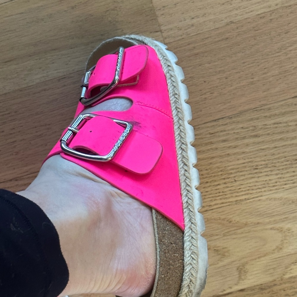 J Slides Leighton Slide In Great Condition Sz 7 - image 6